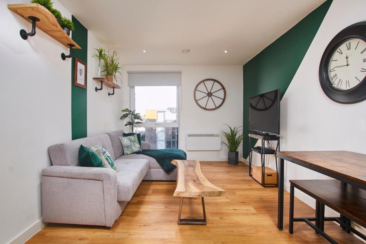 Beautiful Apartment Near Piccadilly Train Station Manchester Exterior photo